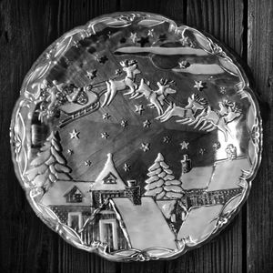 Vtg Santa Reindeer Sleigh Christmas Tree Winter Holiday Cut Glass Plate